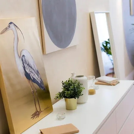 Lovely Historical By The Castle - N1 公寓