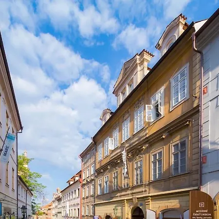 Apartment Lovely Historical In Mala Strana - N1st